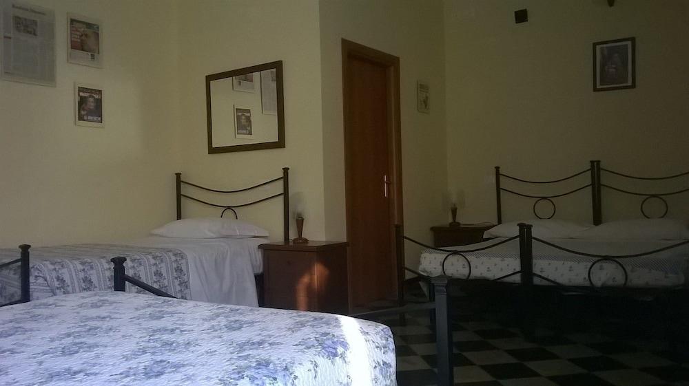 Camere Del Re Таркиния Екстериор снимка