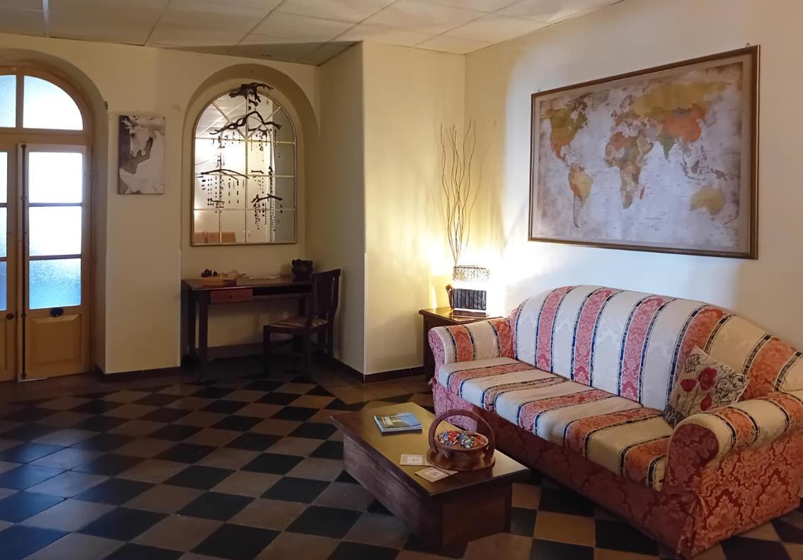 Camere Del Re Таркиния Екстериор снимка