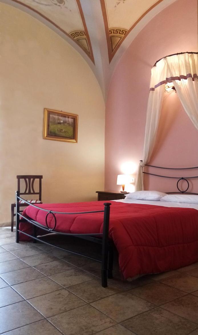 Camere Del Re Таркиния Екстериор снимка
