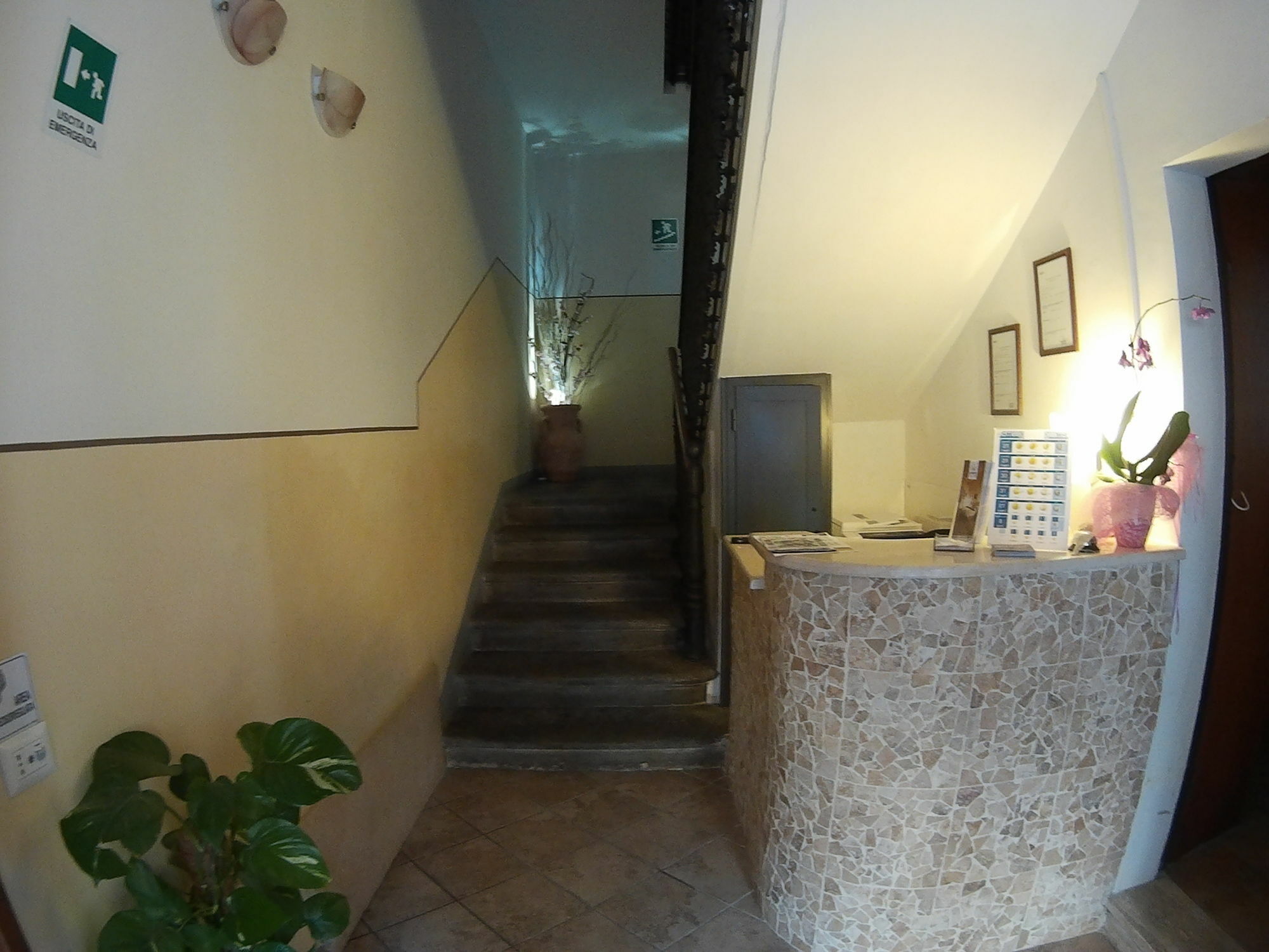 Camere Del Re Таркиния Екстериор снимка